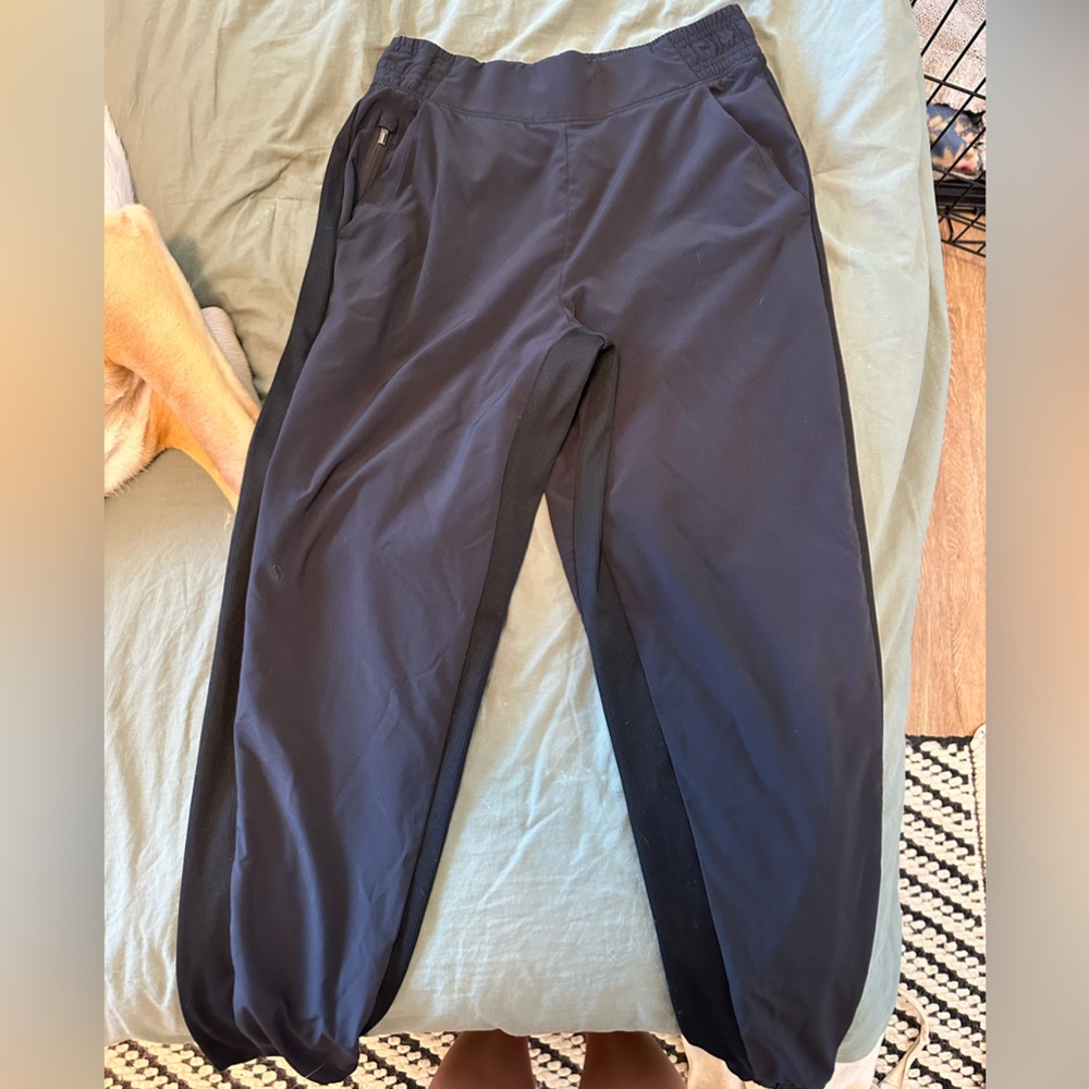 Athleta black joggers
